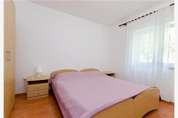 Apartment A1, for 6 persons