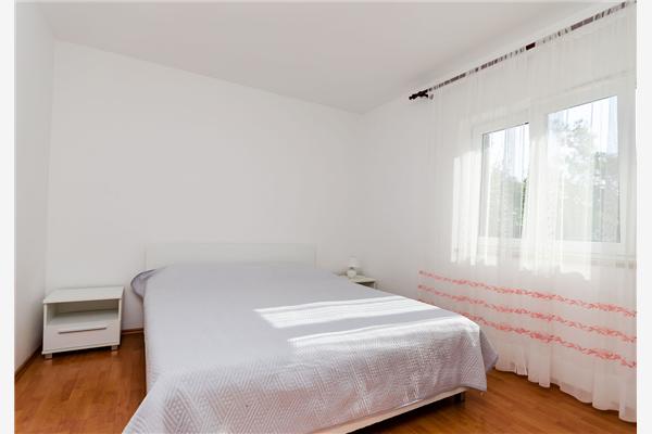 Apartment A1, for 6 persons