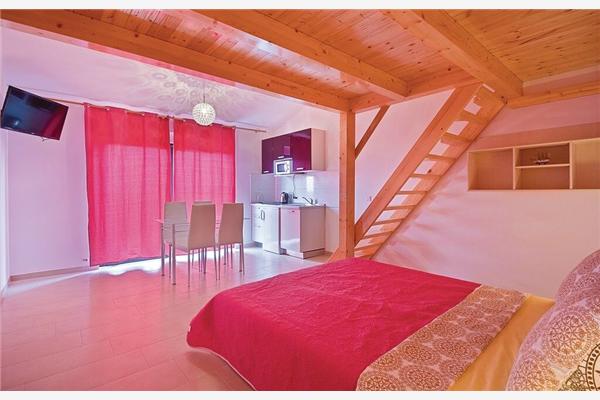 Apartment A1, for 3 persons