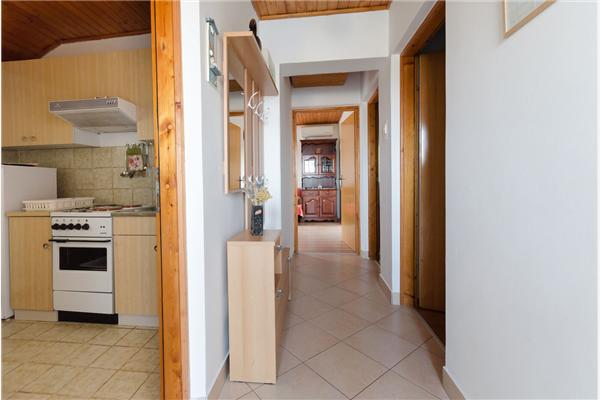 Apartment A1, for 5 persons