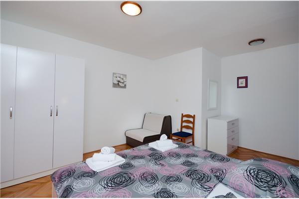 Apartment A1, for 2 persons
