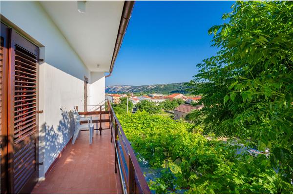 Apartment A2, for 3 persons