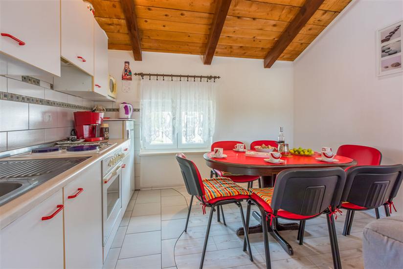 Apartman A2, na 6 osebe