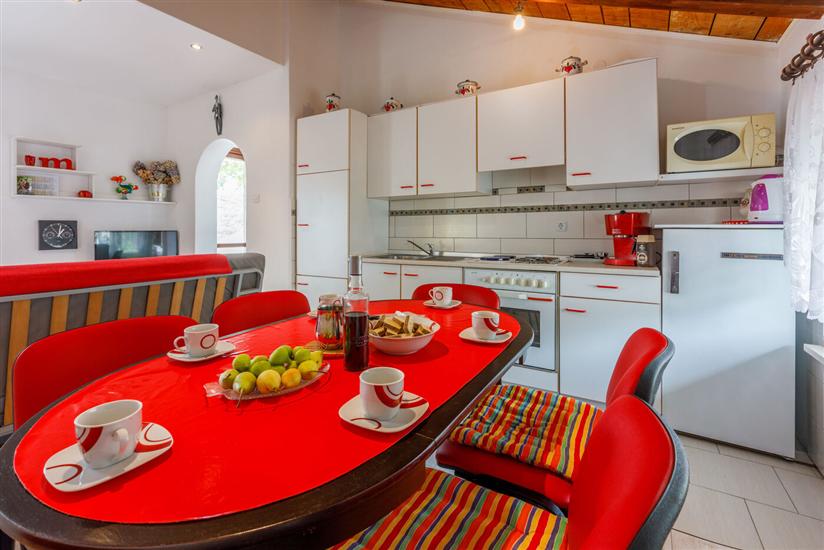 Apartman A2, na 6 osebe