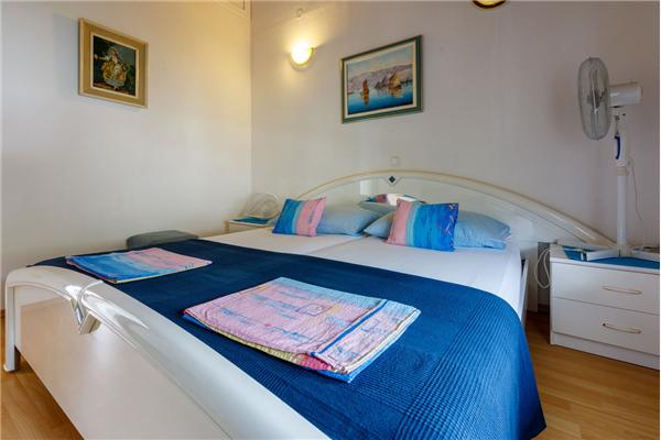 Apartman A2, na 6 osebe