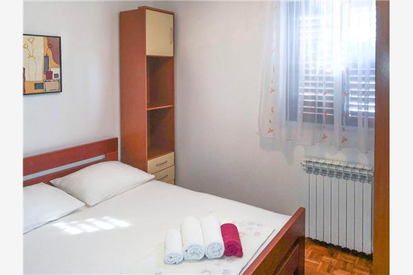 Apartment A1, for 6 persons