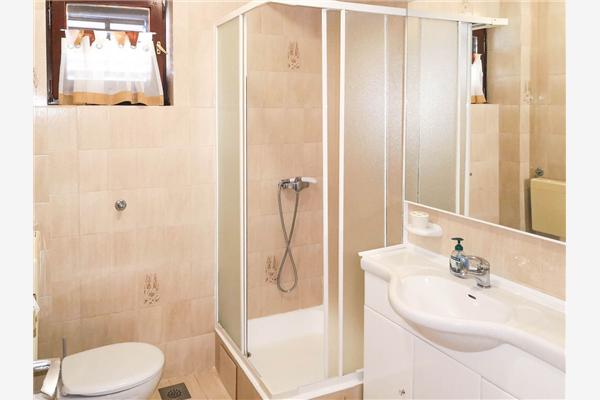 Apartment A1, for 6 persons