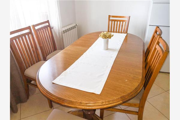 Apartment A1, for 6 persons