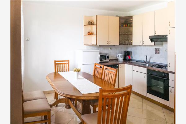 Apartment A1, for 6 persons