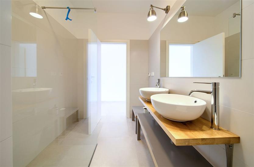 House K1, for 8 persons