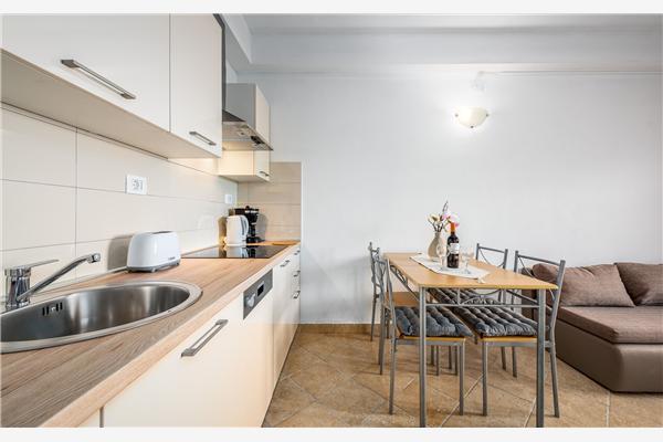 Apartment A8, for 3 persons