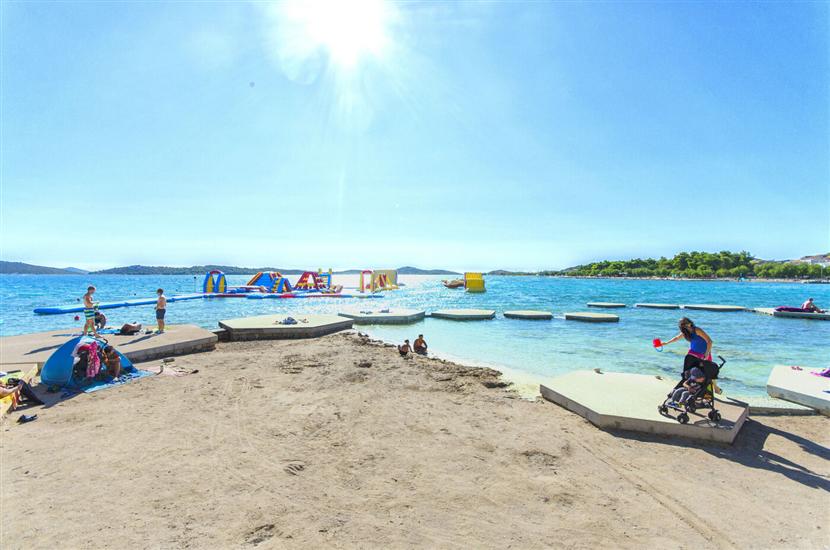 Apartments Mirjana Blue Beach