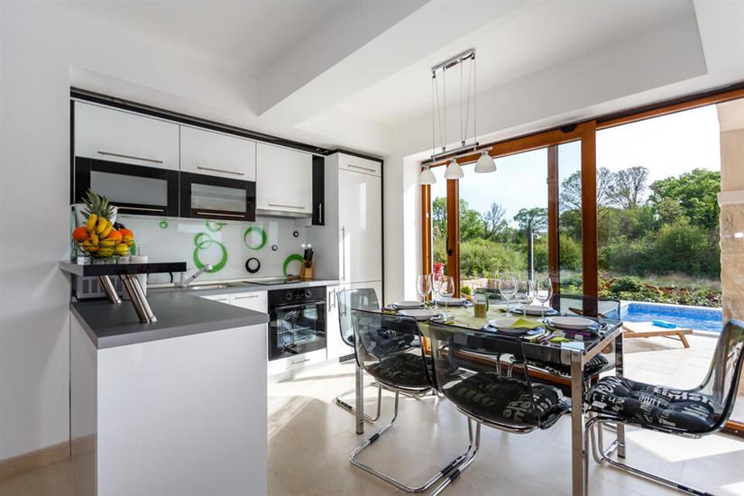 House K1, for 8 persons