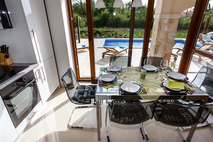 House K1, for 8 persons