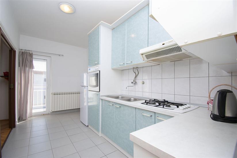 Apartment A1, for 5 persons