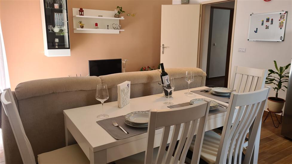 Apartment A1, for 3 persons