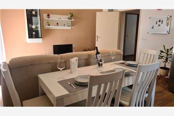 Apartment A1, for 3 persons