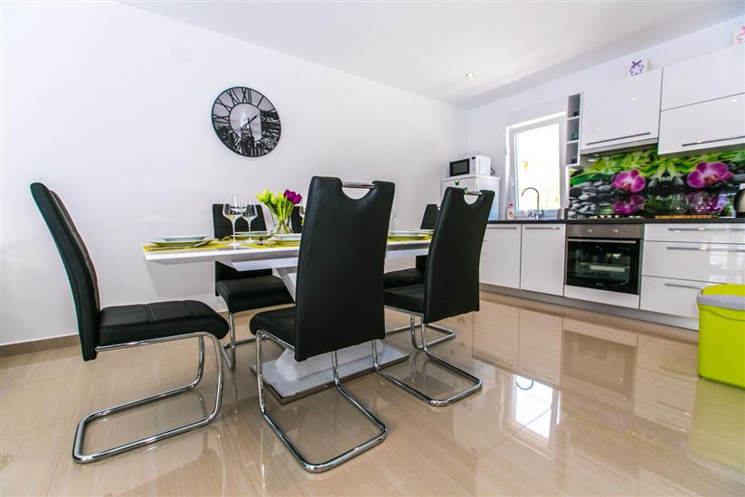 House K1, for 7 persons