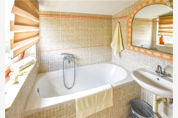 House K1, for 8 persons