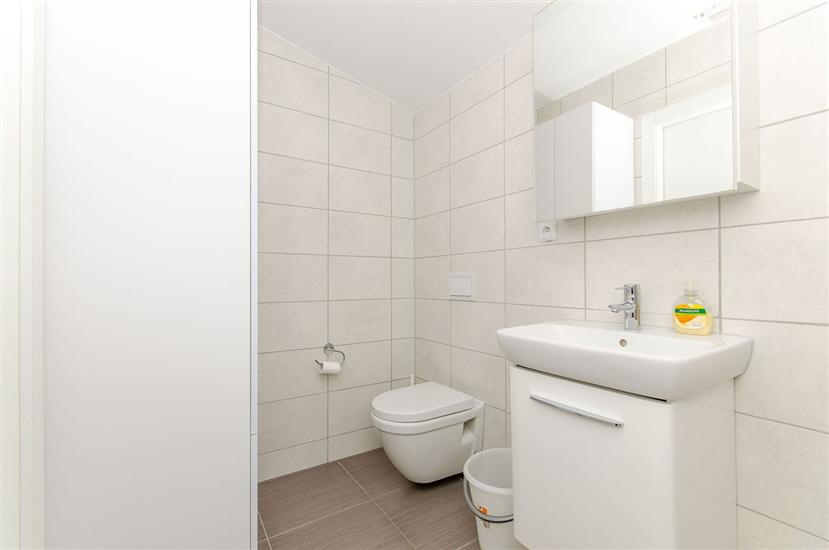 Apartment A6, for 6 persons