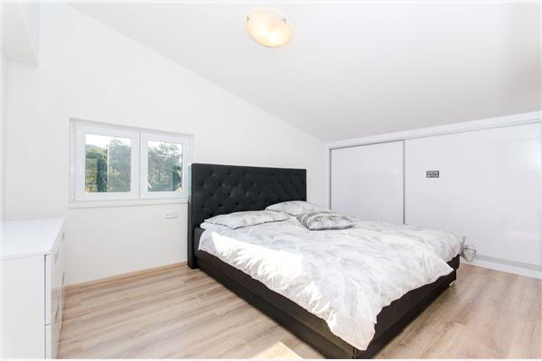 Apartment A6, for 6 persons