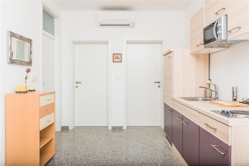 Apartment A2, for 7 persons