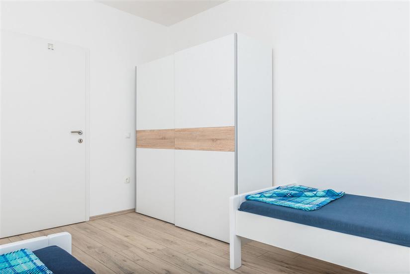 Apartment A2, for 7 persons