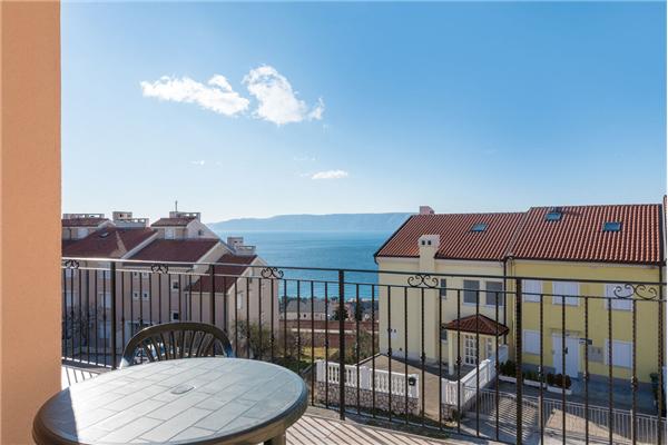 Apartment A2, for 7 persons