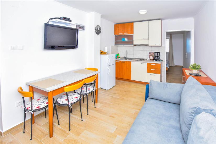 Apartment A2, for 4 persons