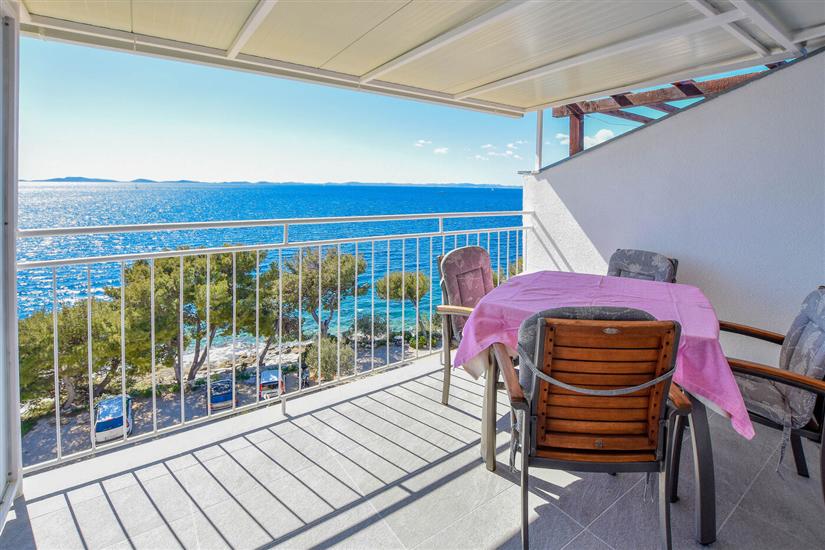 Apartment A2, for 4 persons