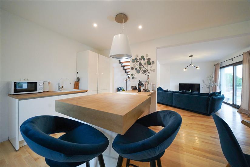 House K1, for 8 persons