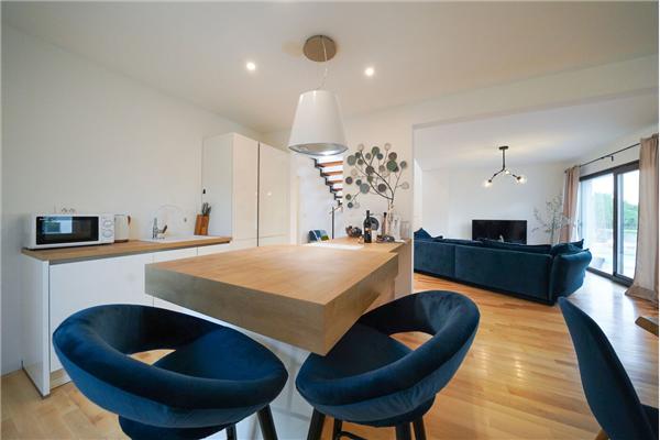 House K1, for 8 persons