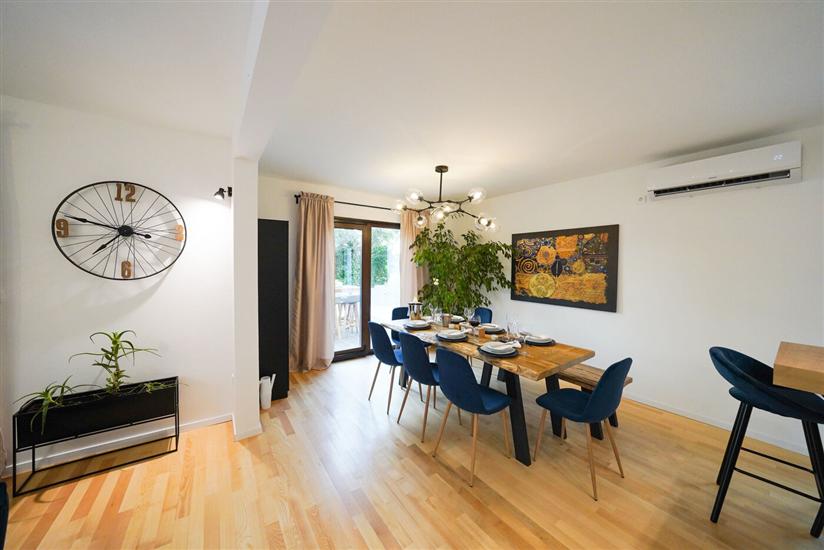 House K1, for 8 persons