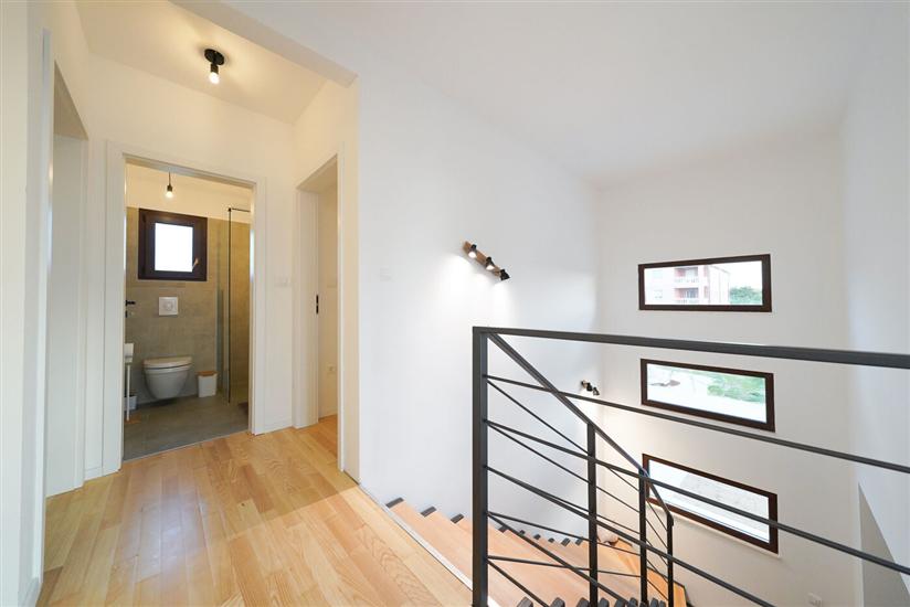 House K1, for 8 persons