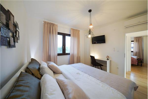 House K1, for 8 persons