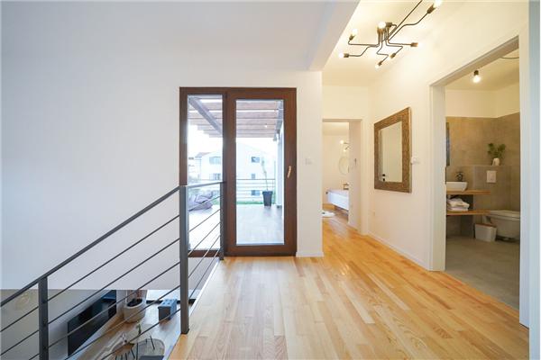 House K1, for 8 persons