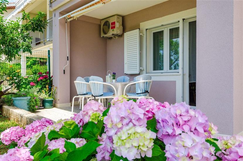 Apartment A1, for 4 persons