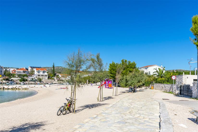 Apartments Villa Perla