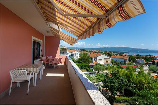 Apartment A2, for 4 persons