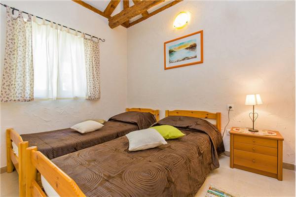 House K1, for 8 persons