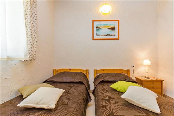 House K1, for 8 persons