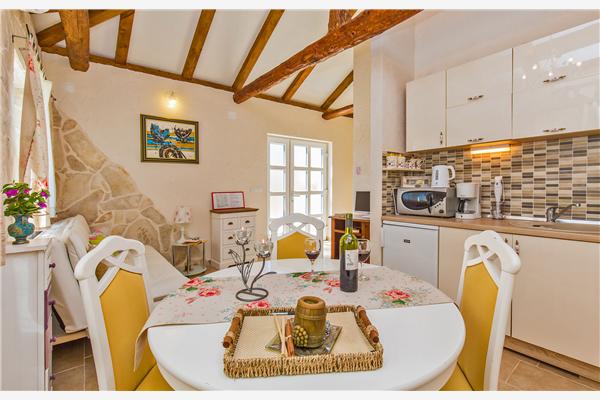 House K1, for 8 persons