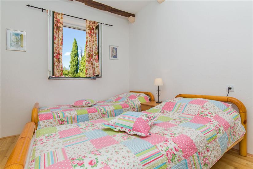 House K1, for 8 persons