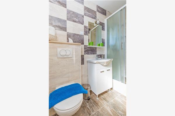 House K1, for 8 persons