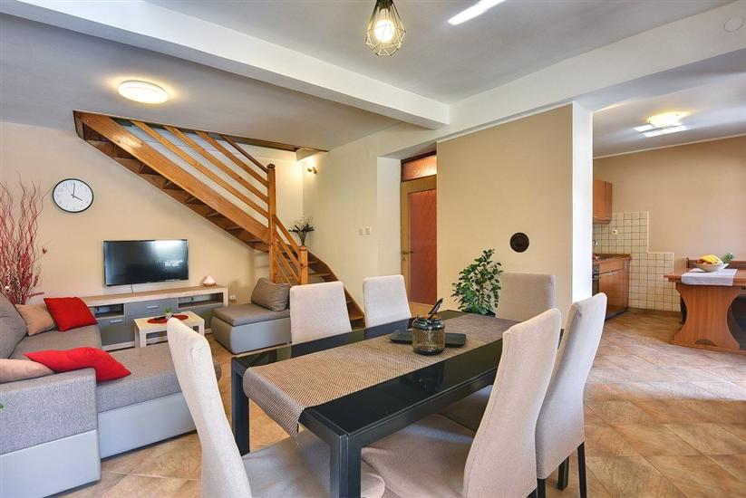 House K1, for 5 persons