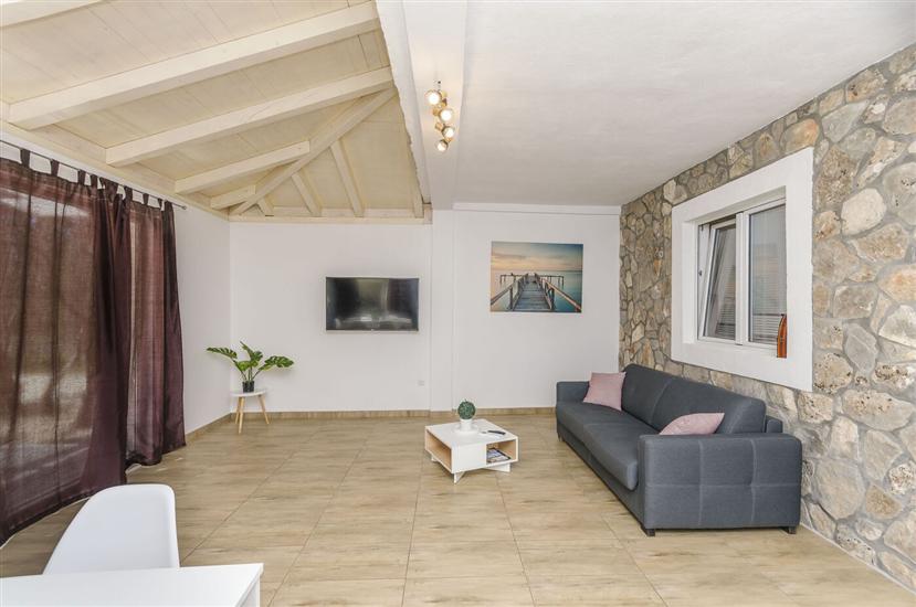 House K1, for 5 persons