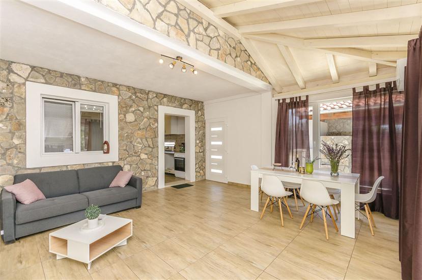 House K1, for 5 persons