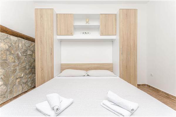 House K1, for 5 persons