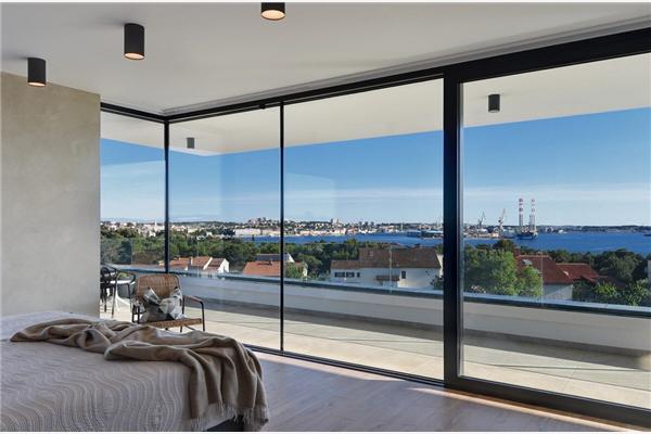 House K1, for 14 persons