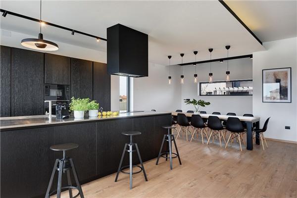 House K1, for 14 persons